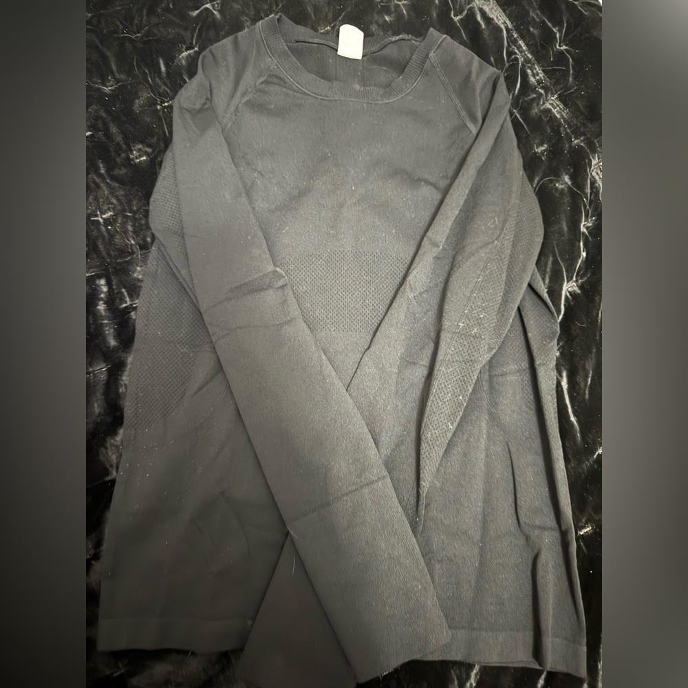 Elle Black Long Sleeve Tee